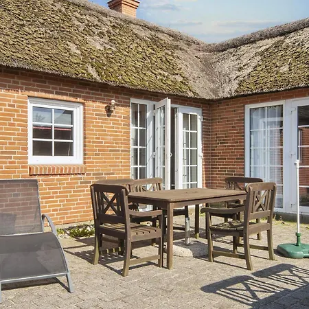 4 Star In Harboore *